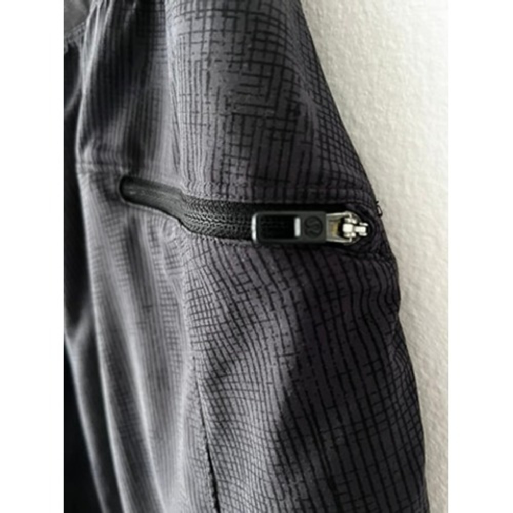 Lululemon T.H.E. Short 9" Linerless Grid Lines Deep Coal Black size small - Picture 11 of 13